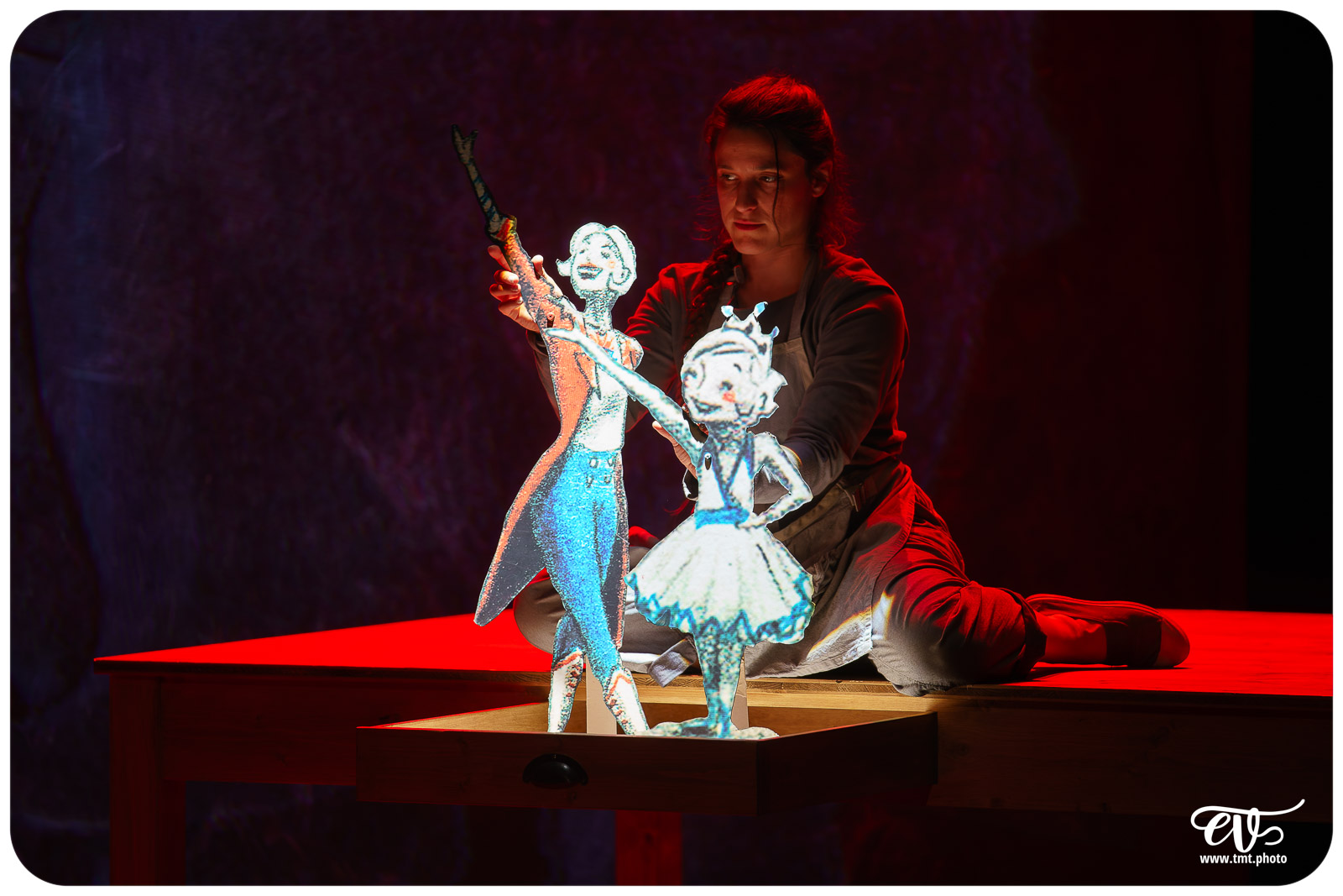 LA TRISTESSE DE L'ELEPHANT (CIE DES RIVES DE L'ILL)